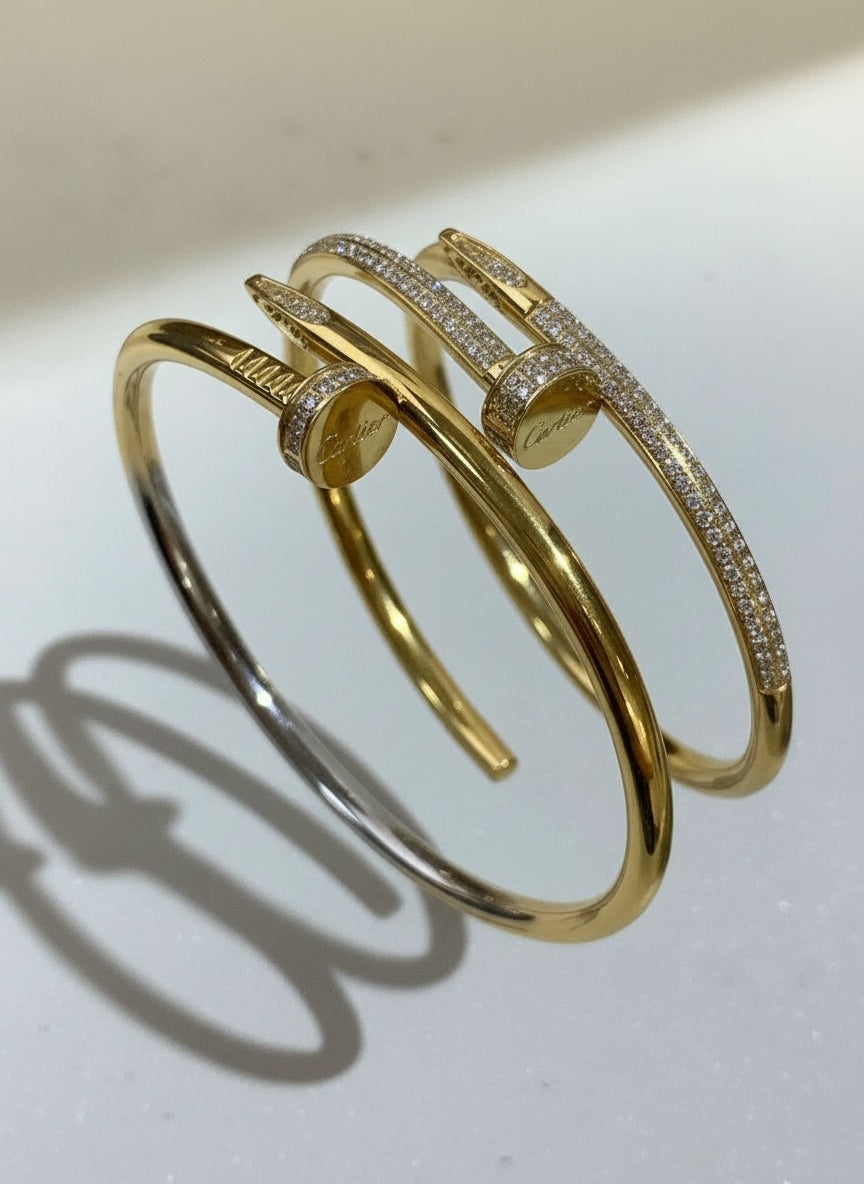 Nail bangle